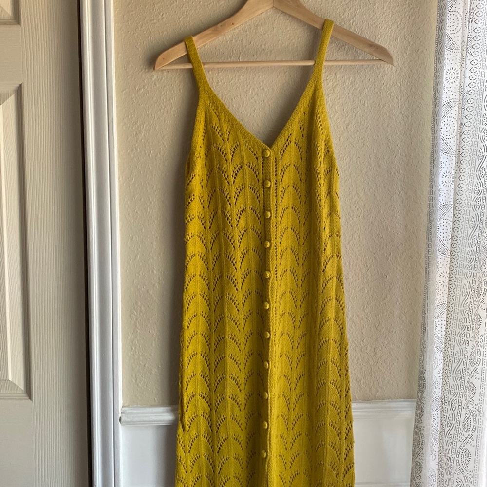 Gorgeous yellow cable crochet knit maxi dress